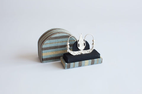 Box Traditional - HALF MOON
