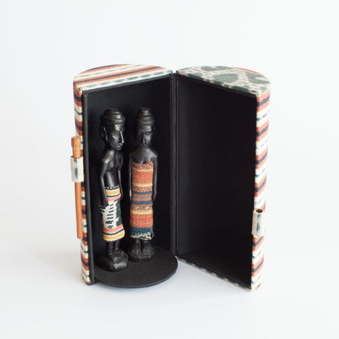 Box - Atauro Statues